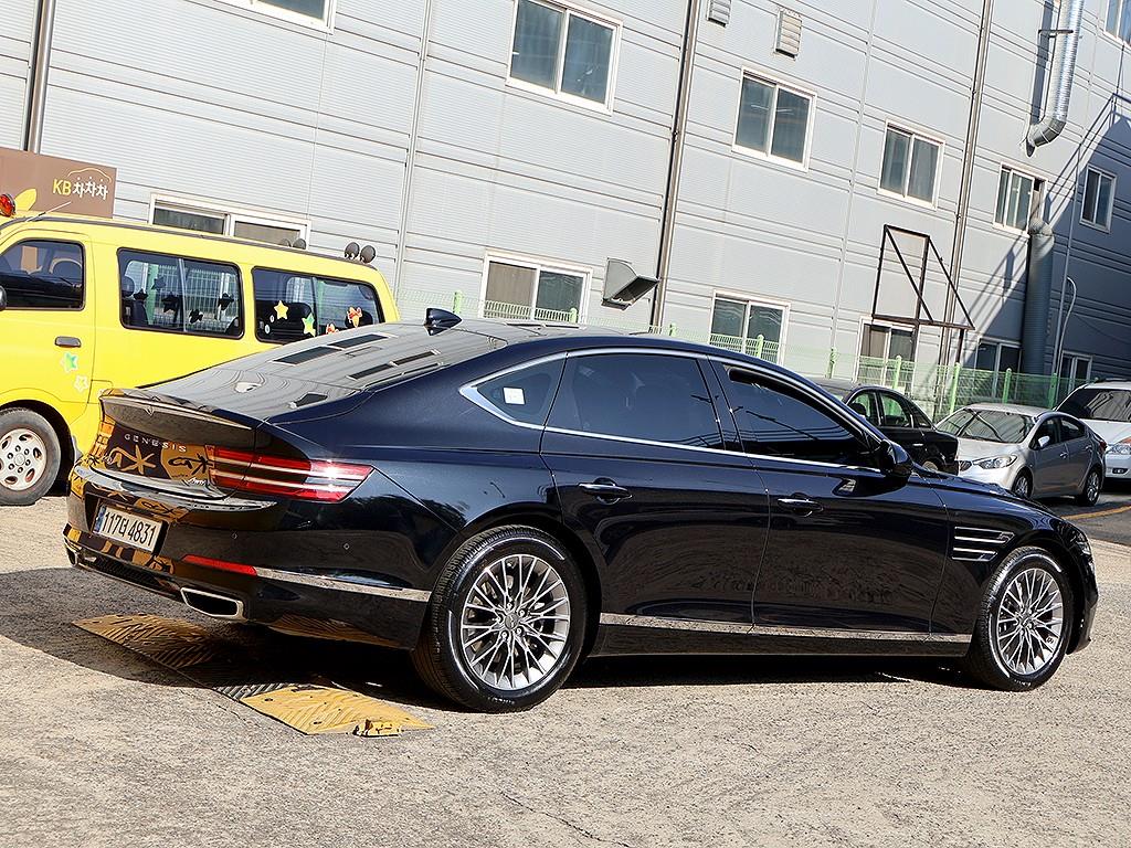 Genesis G80 - Vista 7