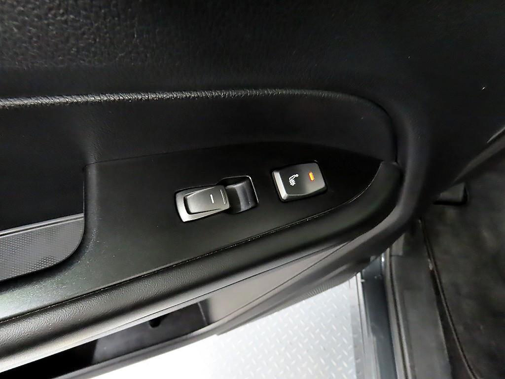 Ssangyong Rexton - Vista 12