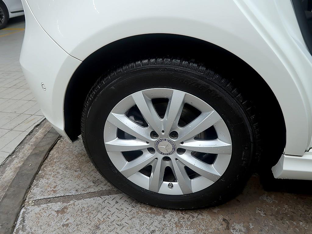 Mercedes Benz A Class 2016 Blanco - Importación desde Corea - HF Imports Iquique - Foto 8