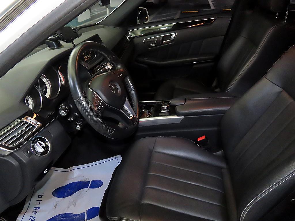 Mercedes Benz E class - Vista 6