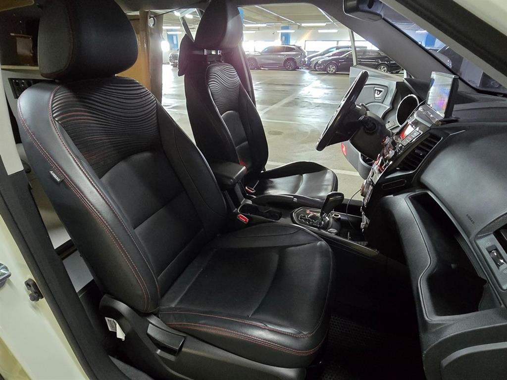 Ssangyong Tivoli 2017 Blanco - Importación desde Corea - HF Imports Iquique - Foto 16