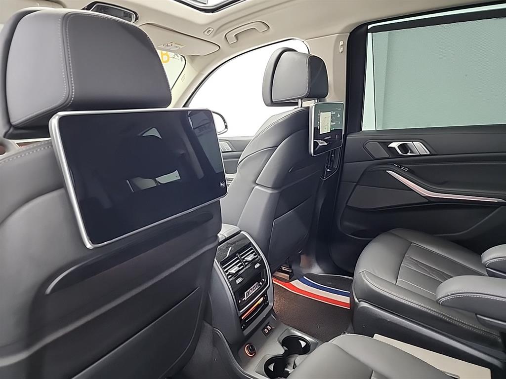 BMW X7 2022 Negro - Importación desde Corea - HF Imports Iquique - Foto 14