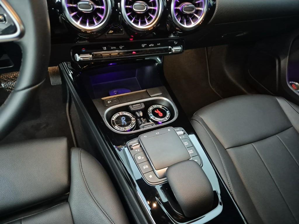 Mercedes Benz A Class - Vista 10