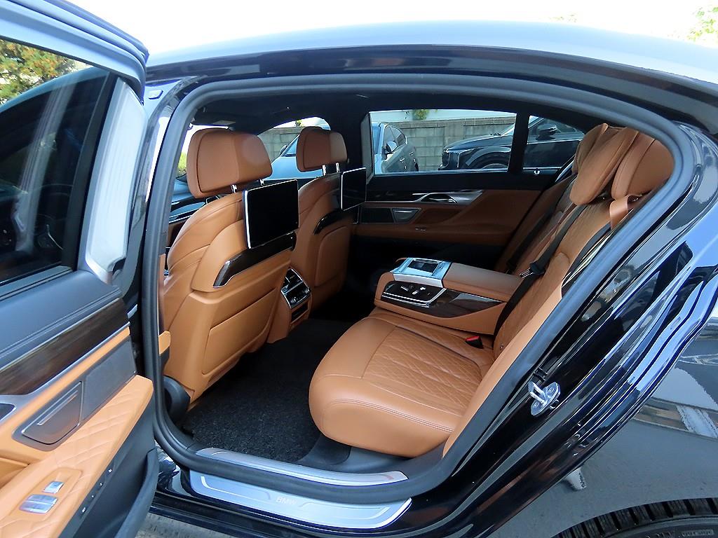 BMW 7 Series - Vista 6
