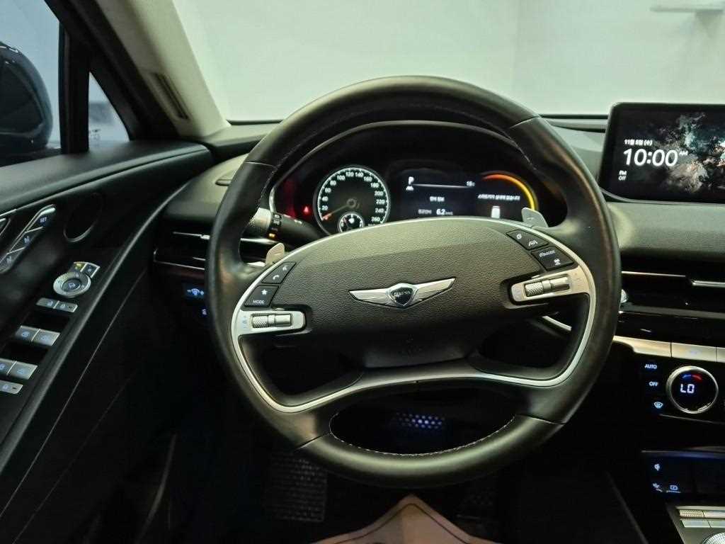 Genesis G80 - Vista 9