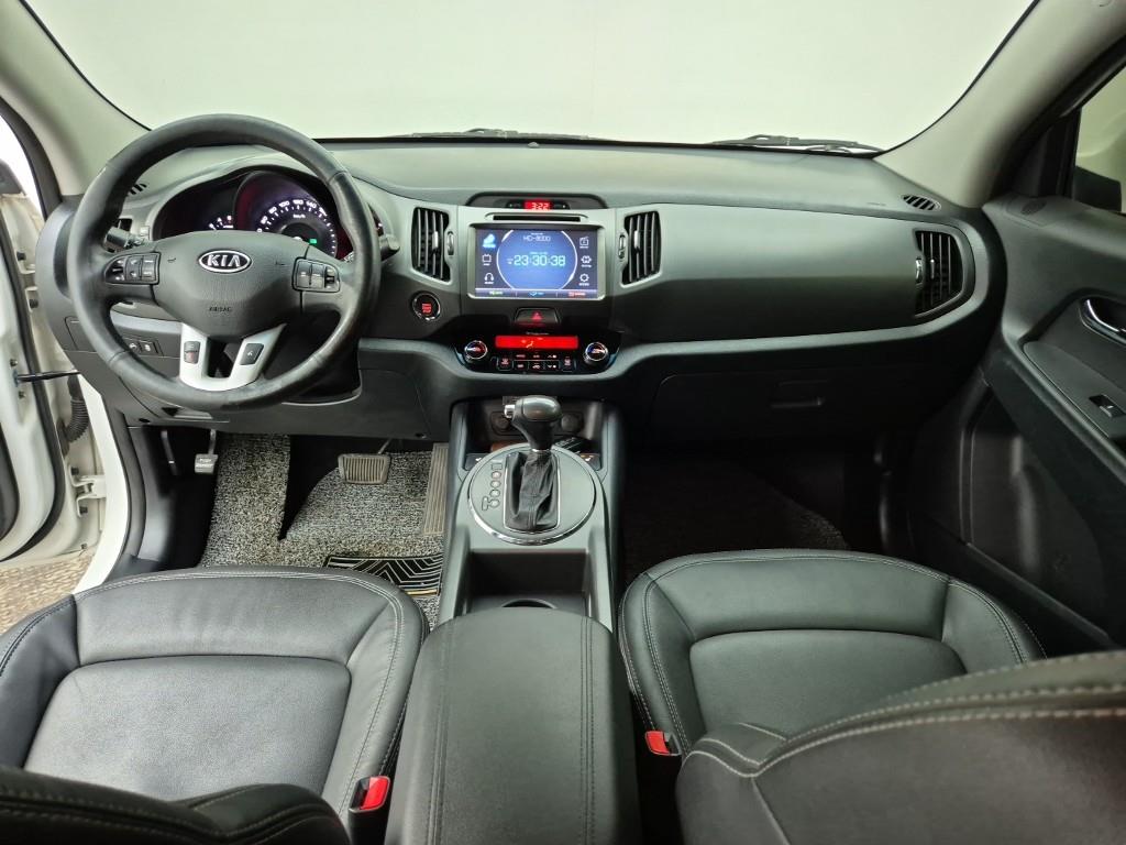 KIA Sportage - Vista 5