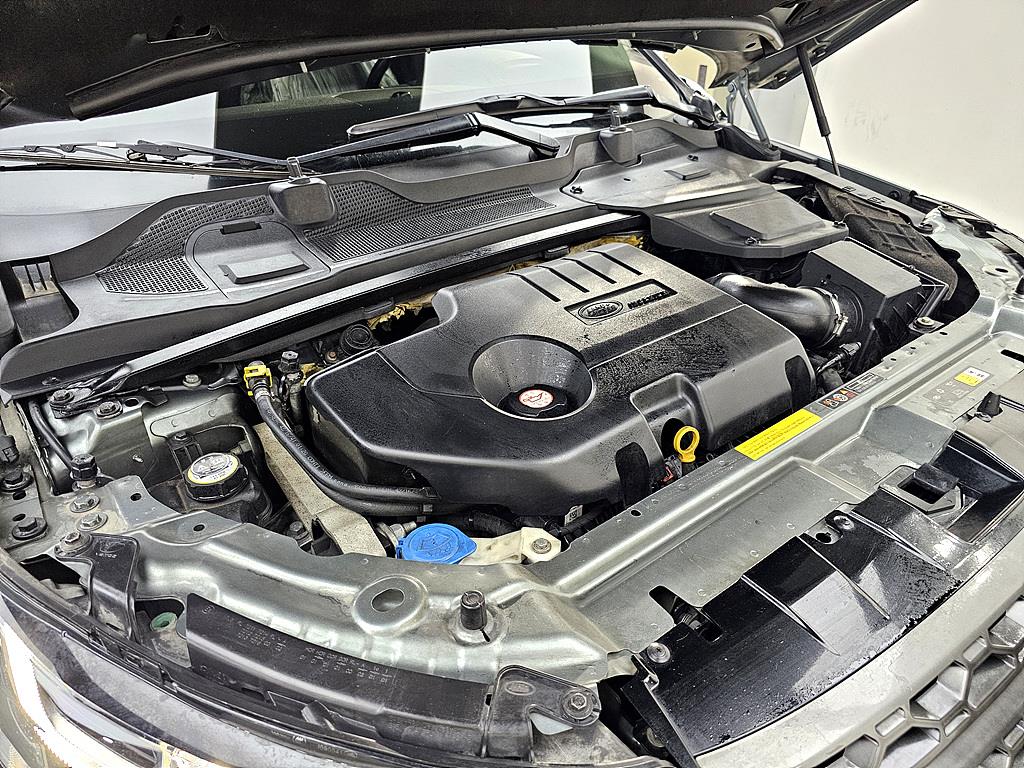 Land Rover Discovery Sports - Vista 6