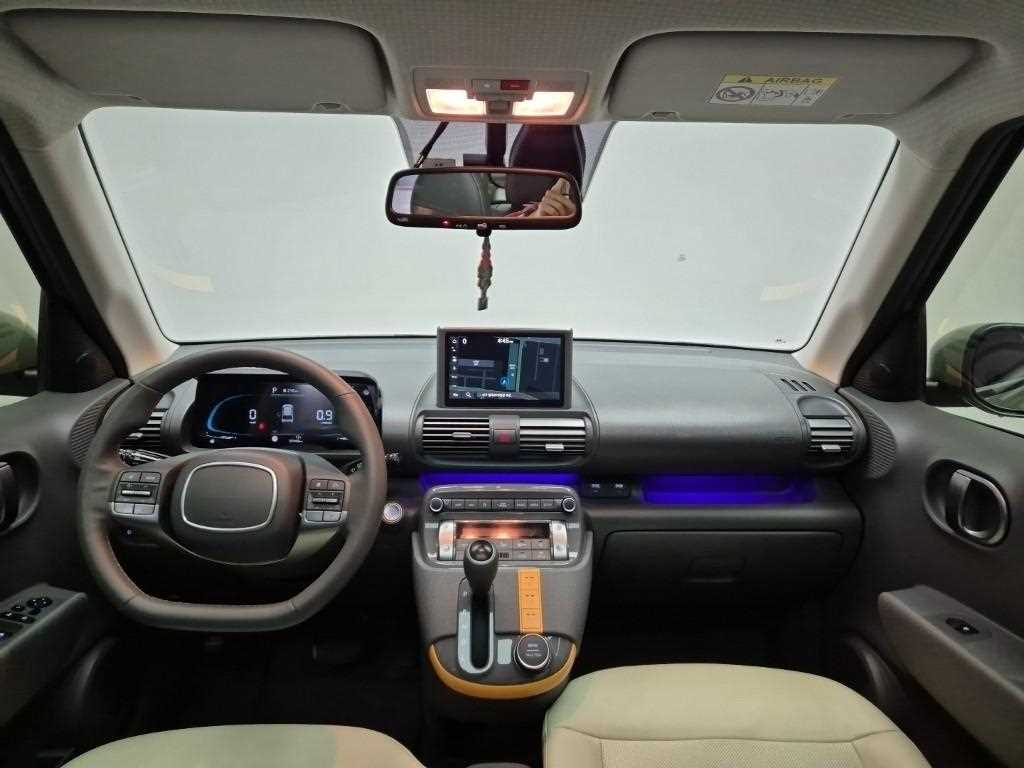 HYUNDAI Casper - Vista 7