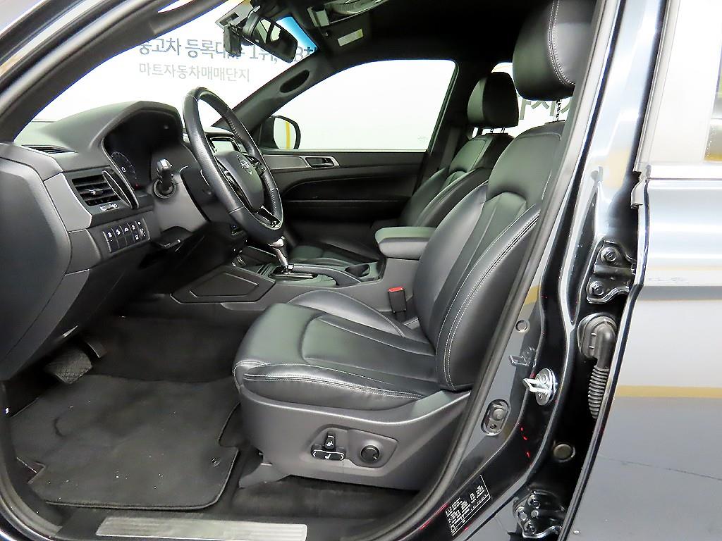 Ssangyong Rexton - Vista 5