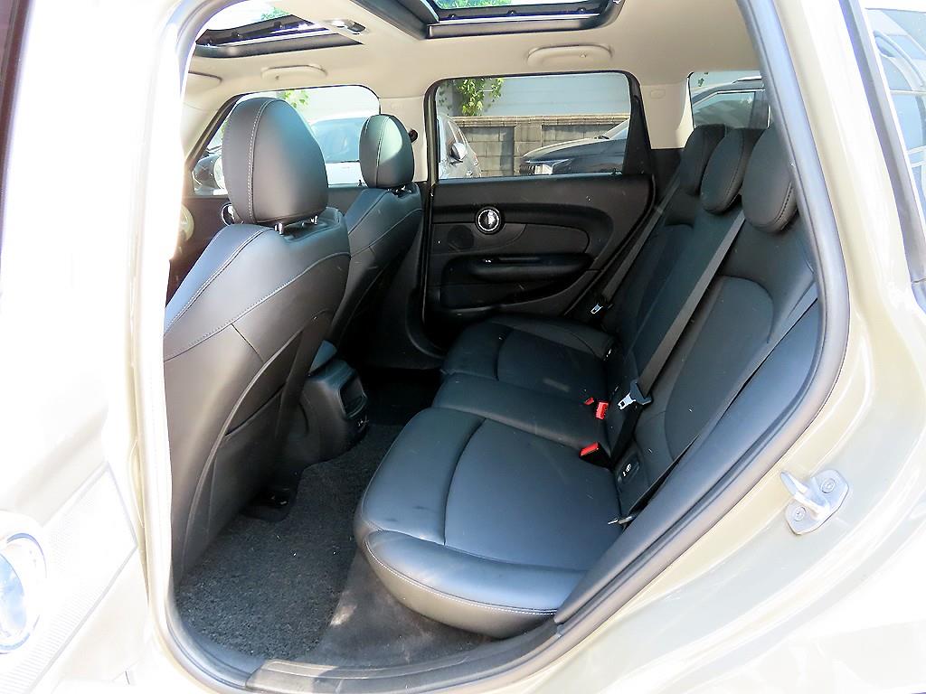 Mini Clubman - Vista 6