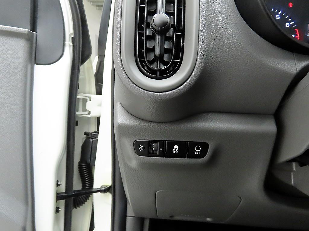 KIA Morning - Vista 11