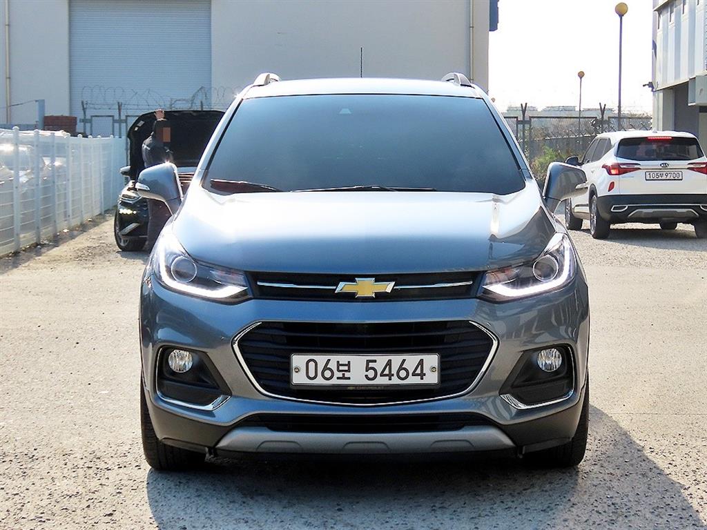 Chevrolet Trax 2019 Gris - Importación desde Corea - HF Imports Iquique - Foto 1