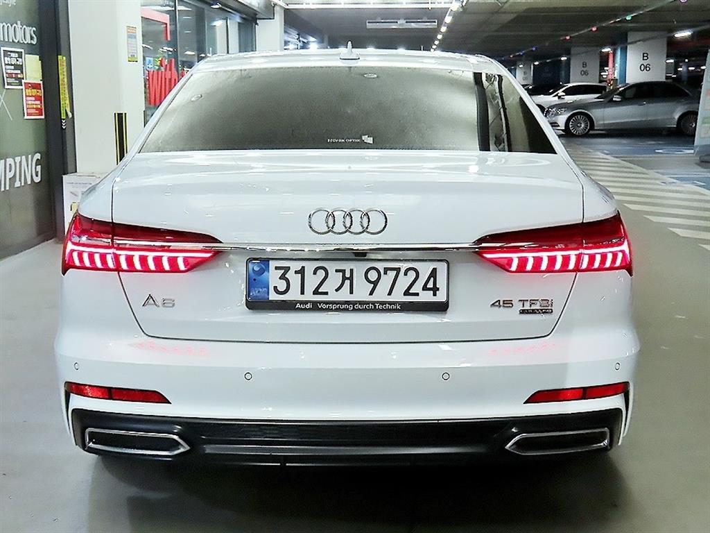 Audi A6 - Vista 5