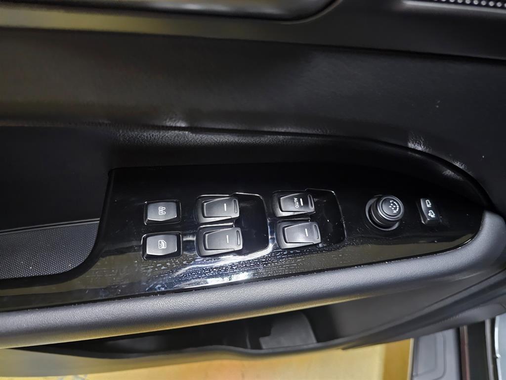 Ssangyong Rexton - Vista 12