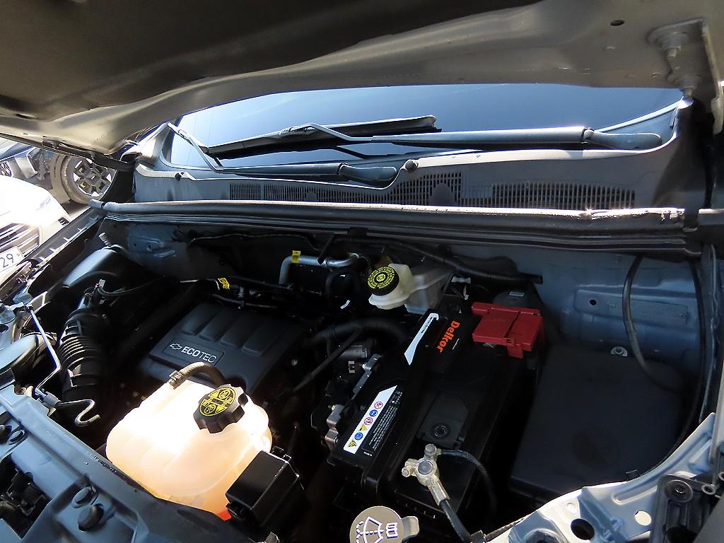 Chevrolet Trax 2019 Gris - Importación desde Corea - HF Imports Iquique - Foto 15