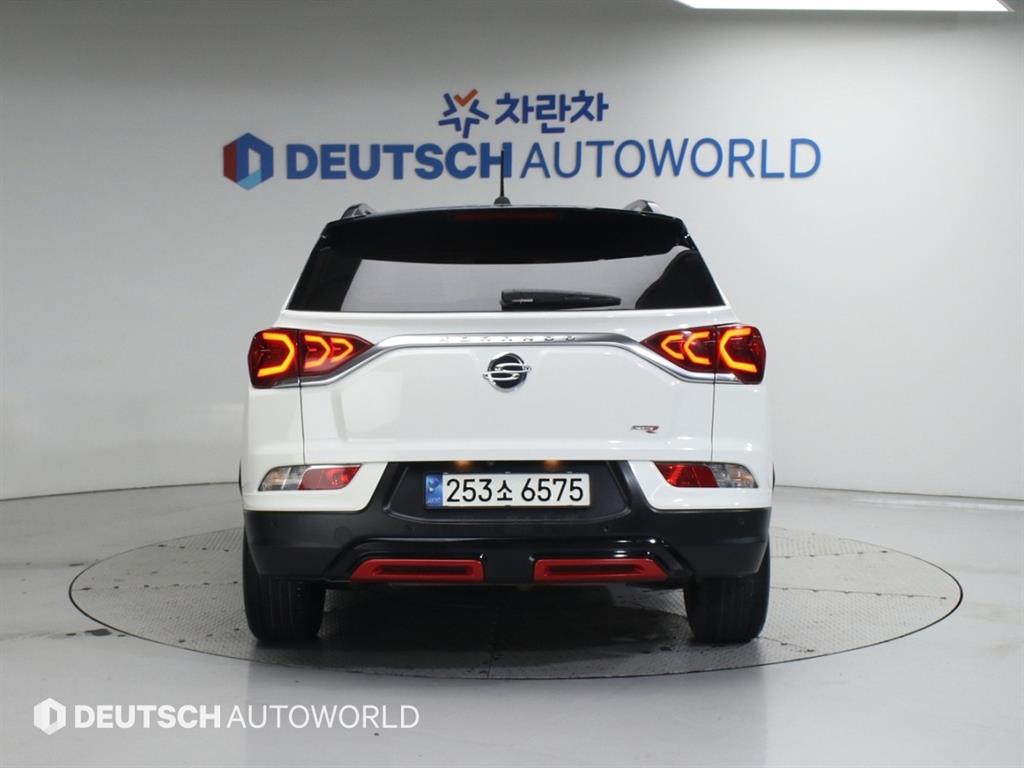 Ssangyong Korando - Vista 4