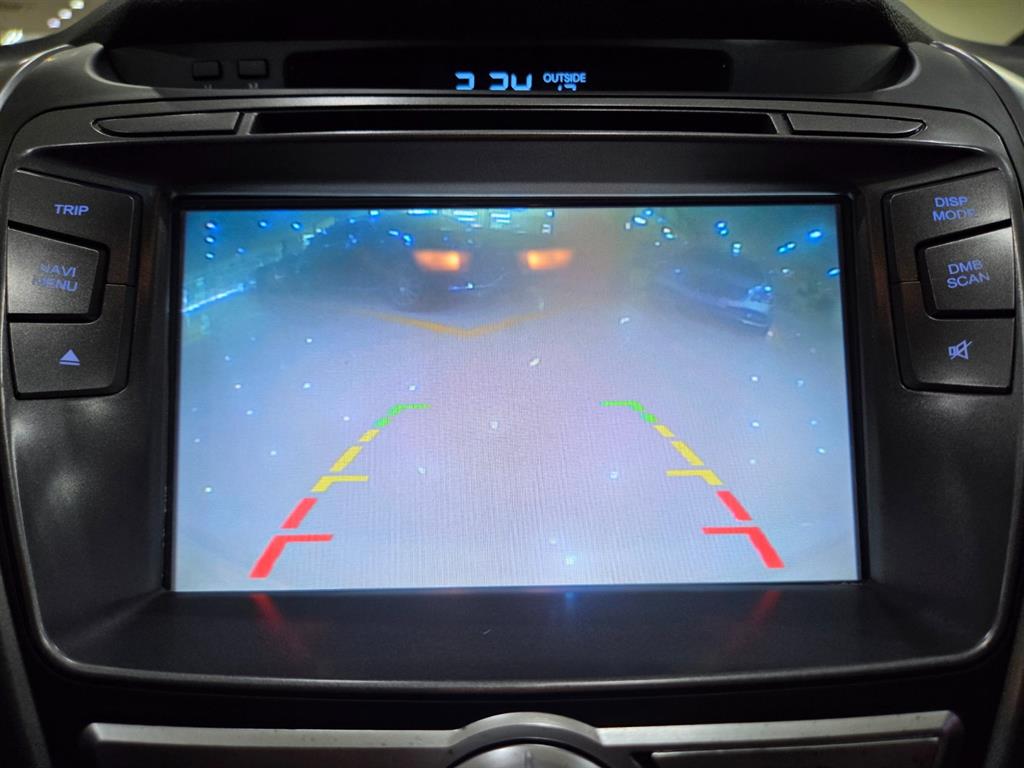 HYUNDAI Avante - Vista 12