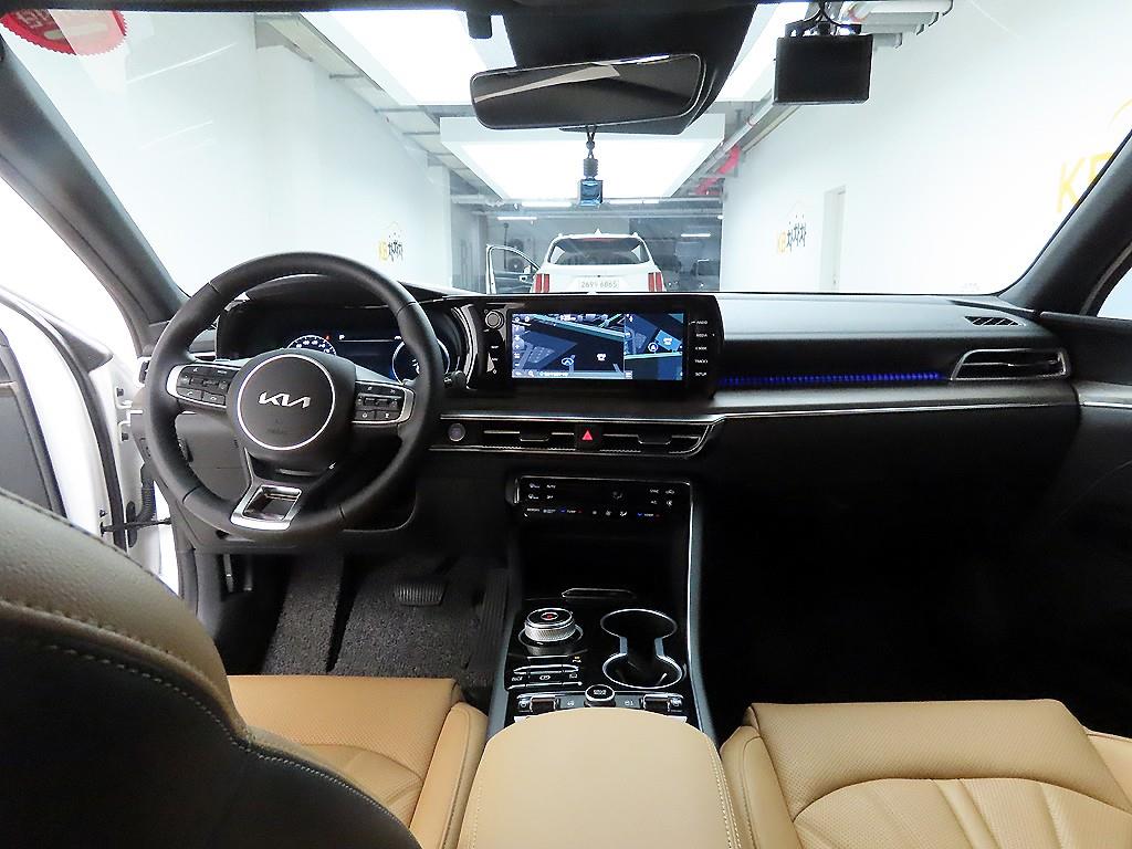 KIA K5 - Vista 7