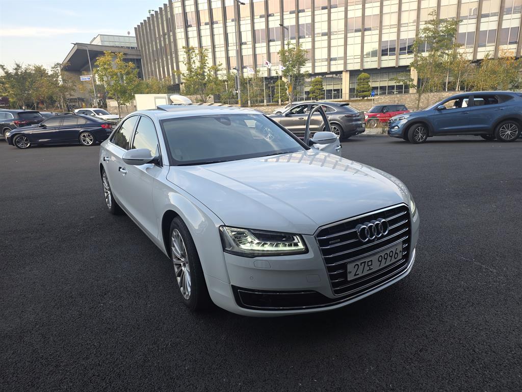 Audi A8 2015 Blanco - Importación desde Corea - HF Imports Iquique - Foto 1