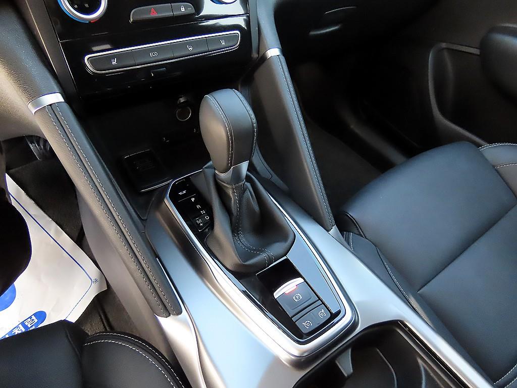 SAMSUNG QM6 - Vista 10