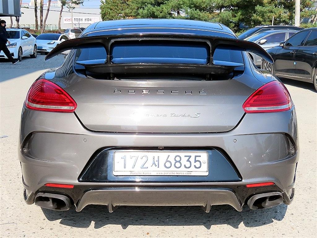 Porsche Panamera - Vista 4