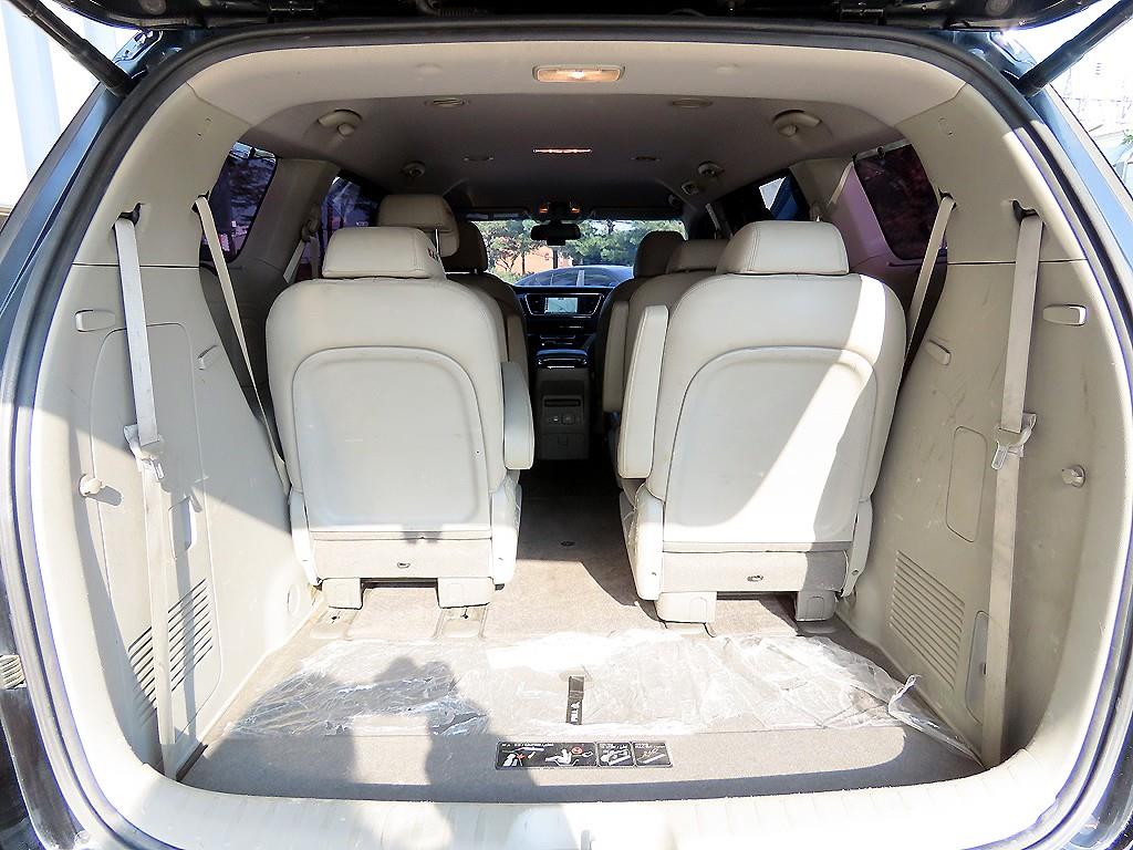 KIA Carnival 2016 Negro - Importación desde Corea - HF Imports Iquique - Foto 17