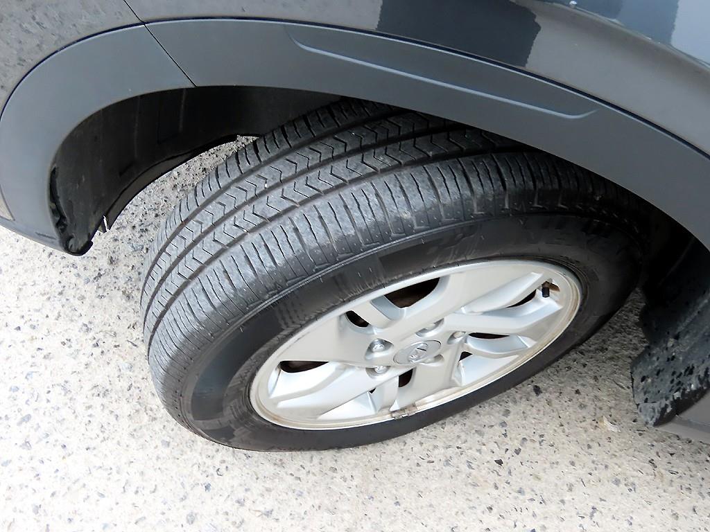 HYUNDAI Venue 2020 Gris - Importación desde Corea - HF Imports Iquique - Foto 18