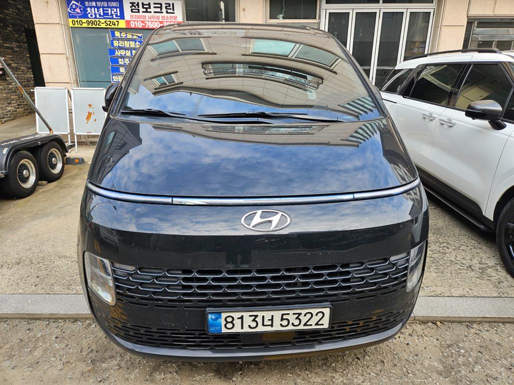 HYUNDAI Staria 2022 Negro - Importación desde Corea - HF Imports Iquique - Foto 1