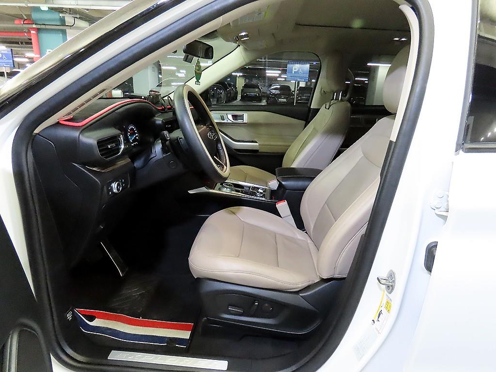 Ford Explorer - Vista 6