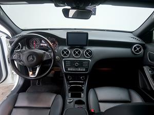 Mercedes Benz A Class - Vista 10