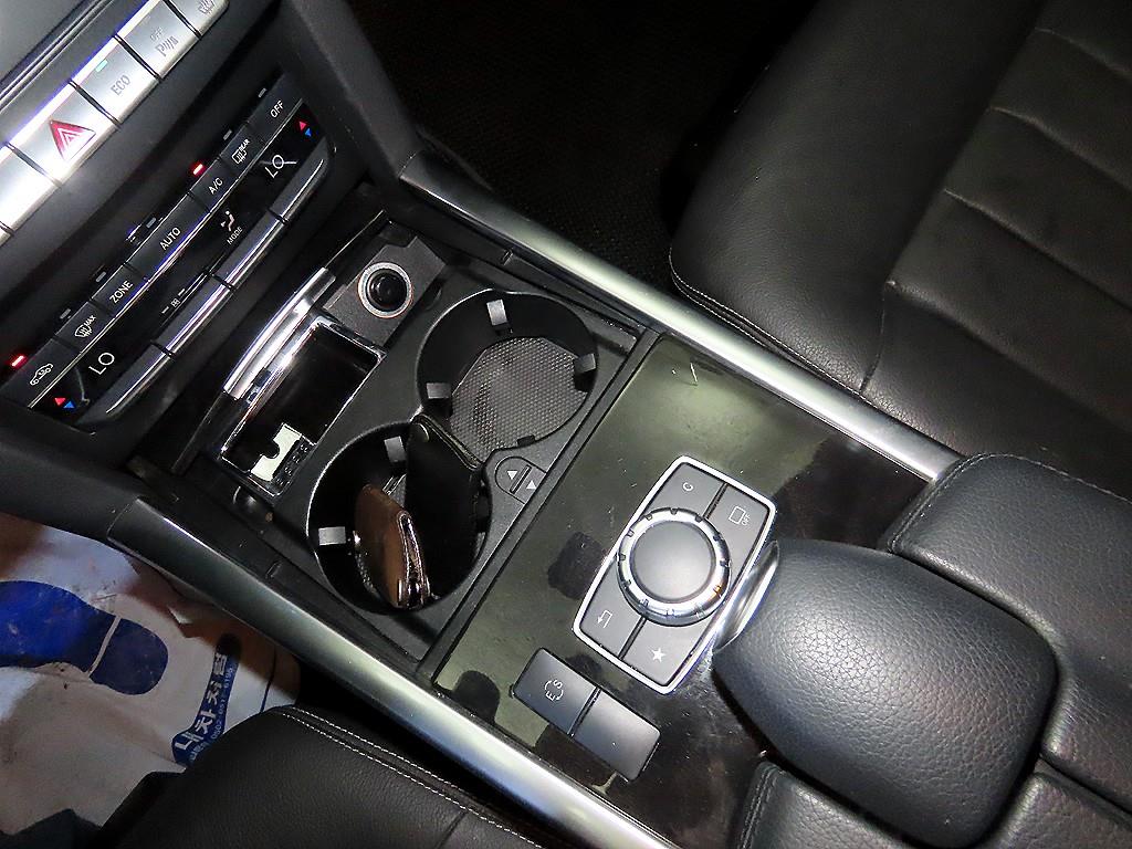 Mercedes Benz E class 2016 Blanco - Importación desde Corea - HF Imports Iquique - Foto 13