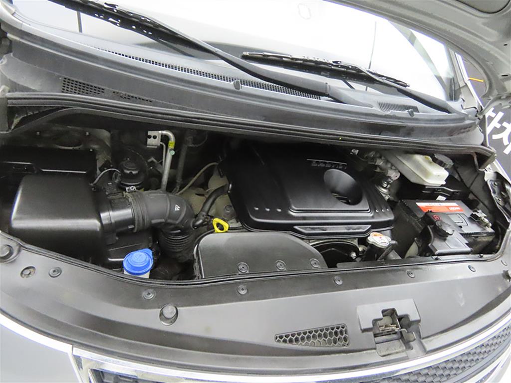 HYUNDAI Starex 2014 Gris - Importación desde Corea - HF Imports Iquique - Foto 17