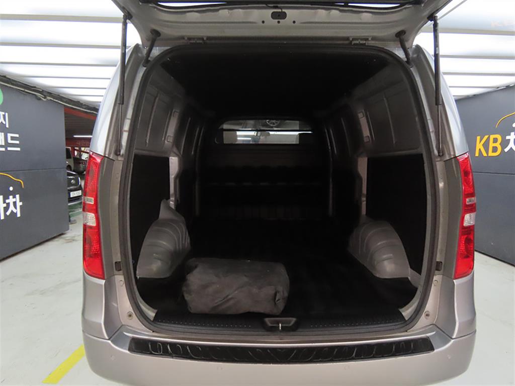 HYUNDAI Starex 2014 Gris - Importación desde Corea - HF Imports Iquique - Foto 16