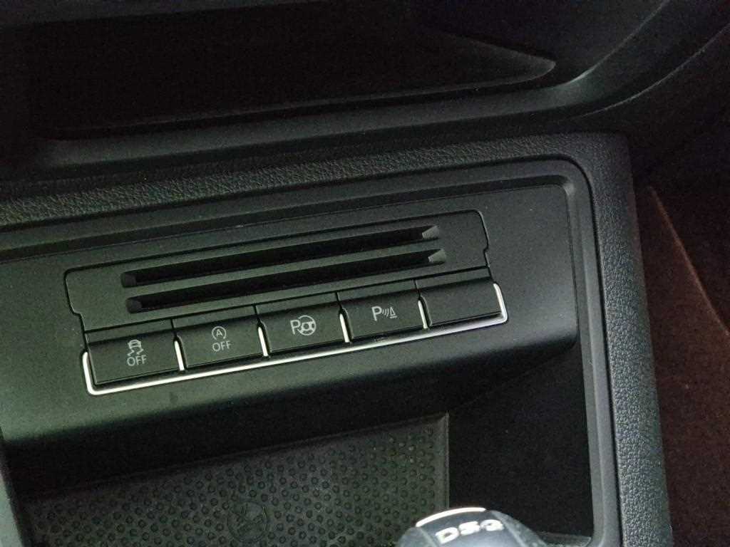 Volkswagen Tiguan 2016 Blanco - Importación desde Corea - HF Imports Iquique - Foto 17