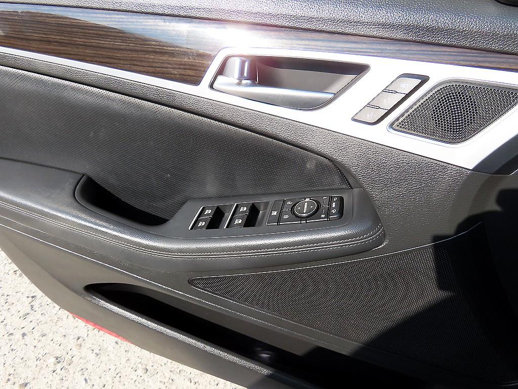 Genesis G80 - Vista 11