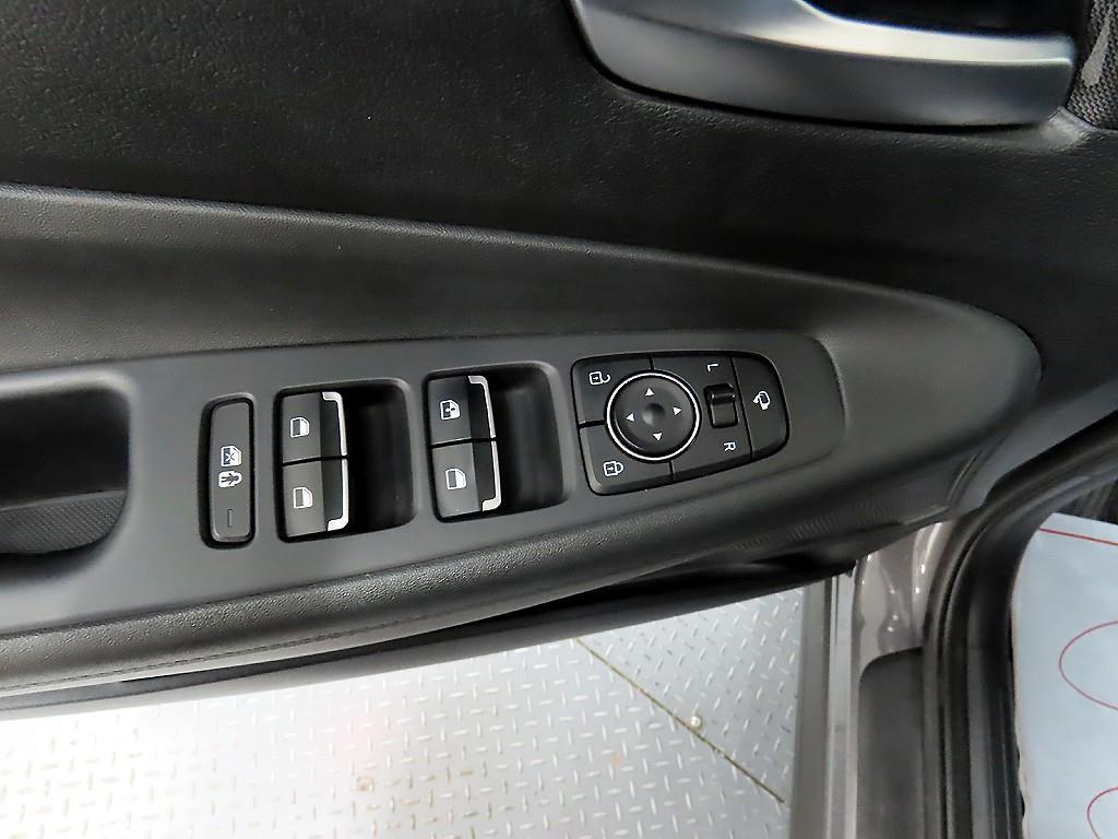 HYUNDAI Santa Fe - Vista 11