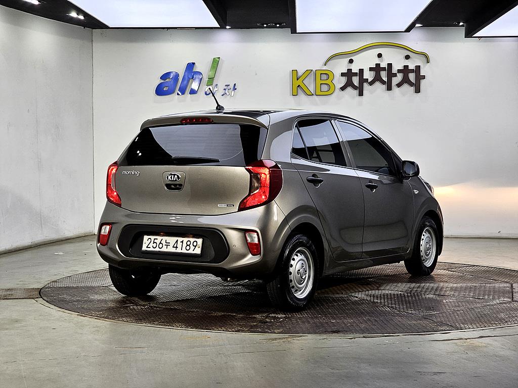 KIA Morning - Vista 4