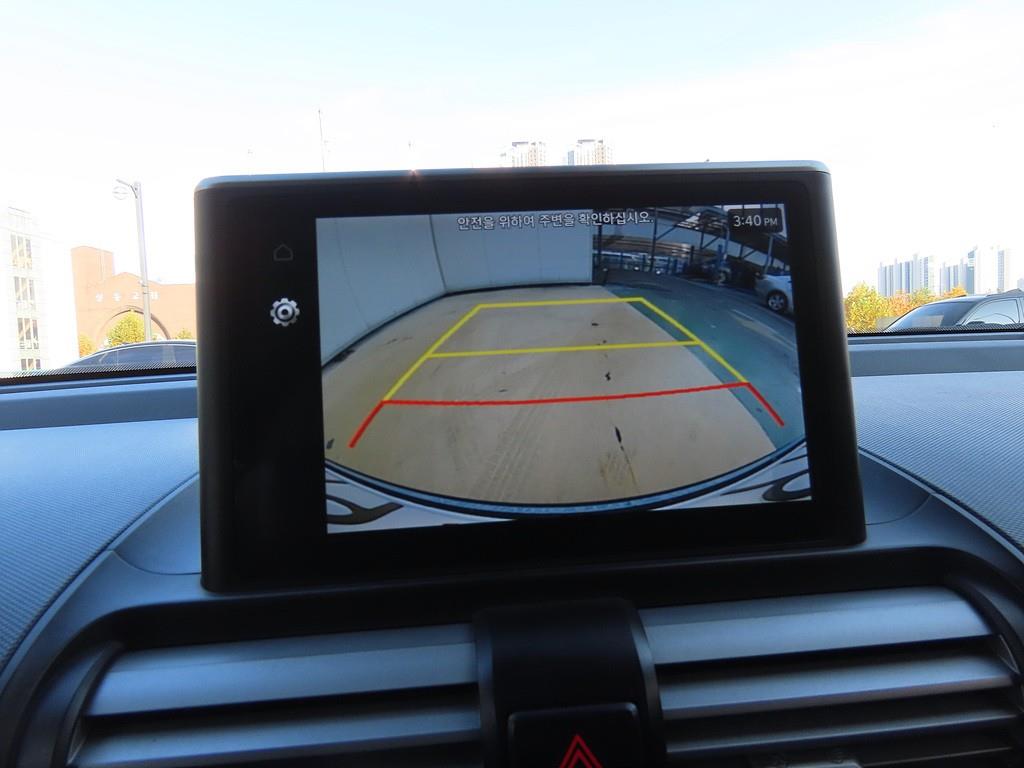 HYUNDAI Casper - Vista 12