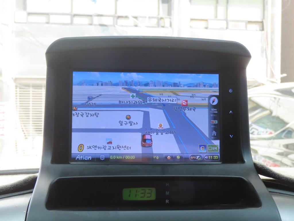 KIA Carnival 2012 the color of pearl - Importación desde Corea - HF Imports Iquique - Foto 14