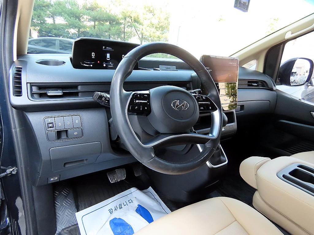 HYUNDAI Staria - Vista 7