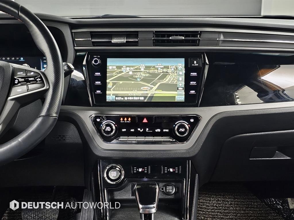 Ssangyong Korando - Vista 12