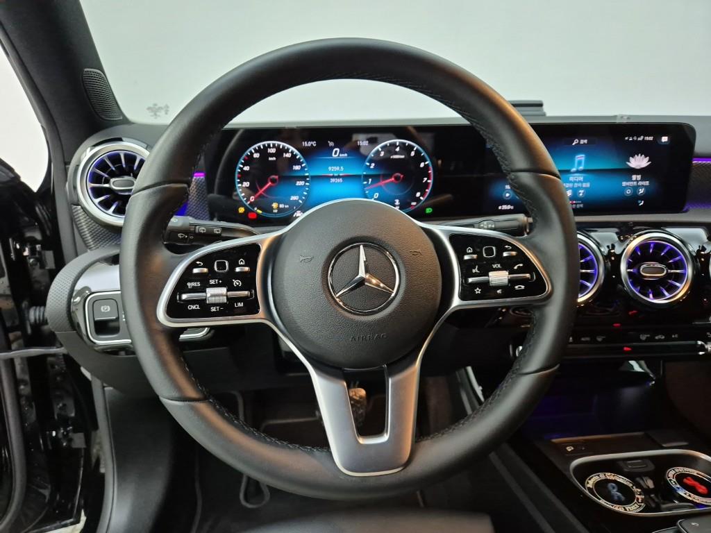 Mercedes Benz A Class - Vista 9