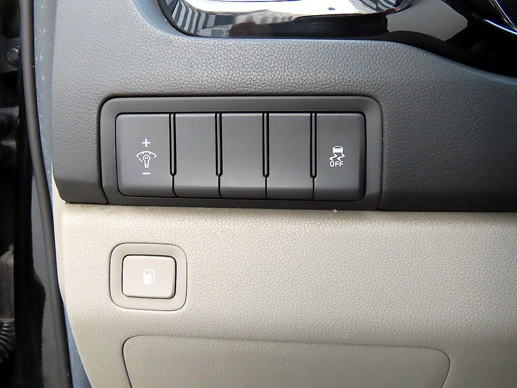 KIA Carnival 2017 Negro - Importación desde Corea - HF Imports Iquique - Foto 13