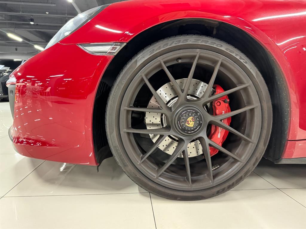 Porsche 911 - Vista 5