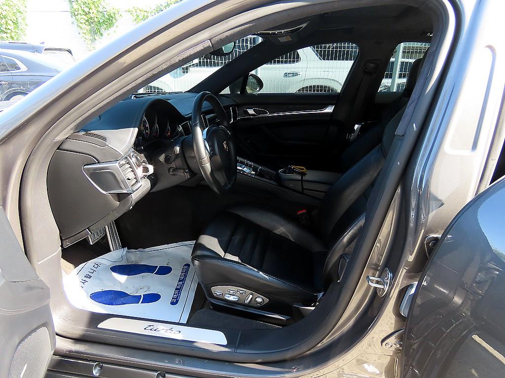 Porsche Panamera - Vista 5