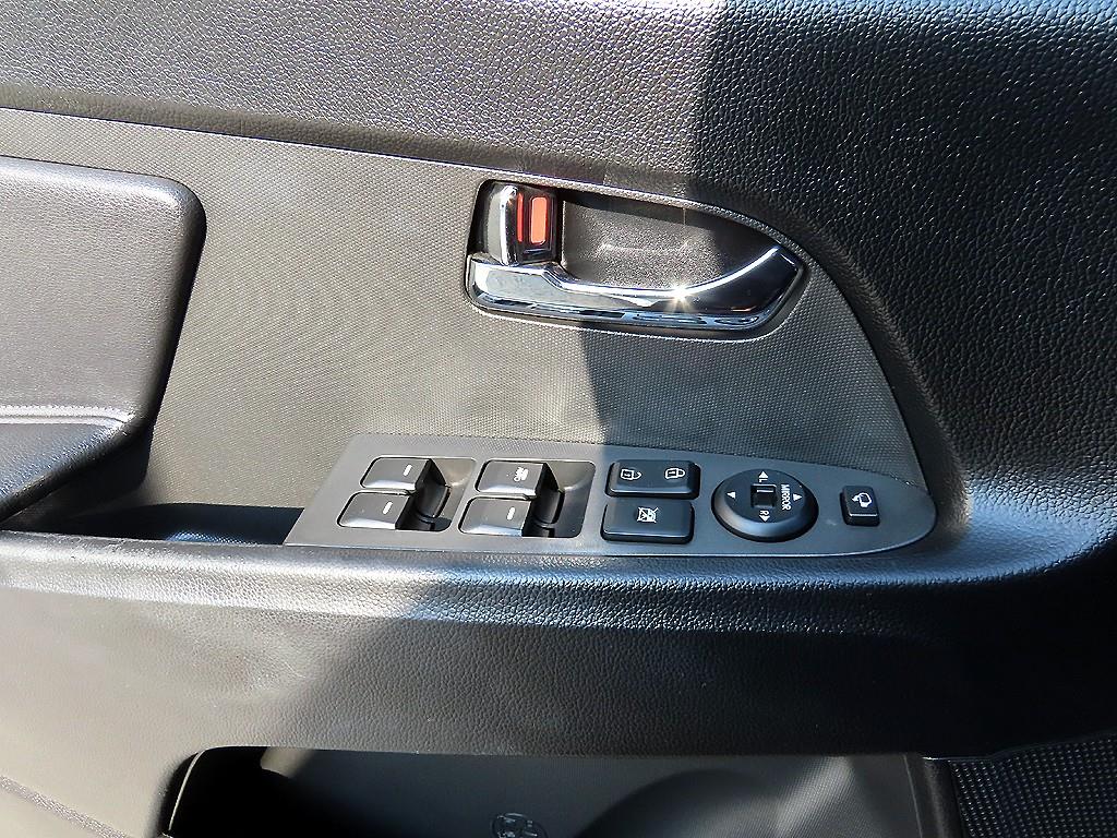 KIA Sportage - Vista 11