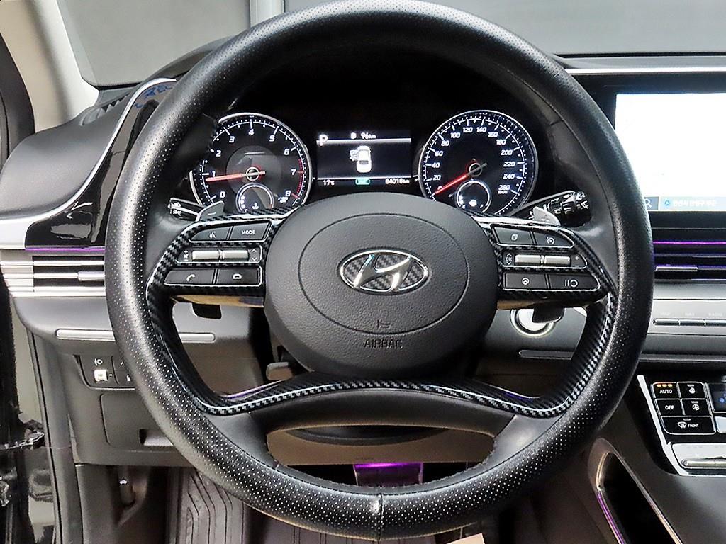 HYUNDAI Grandeur - Vista 9