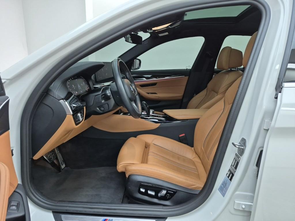 BMW 5 Series - Vista 11