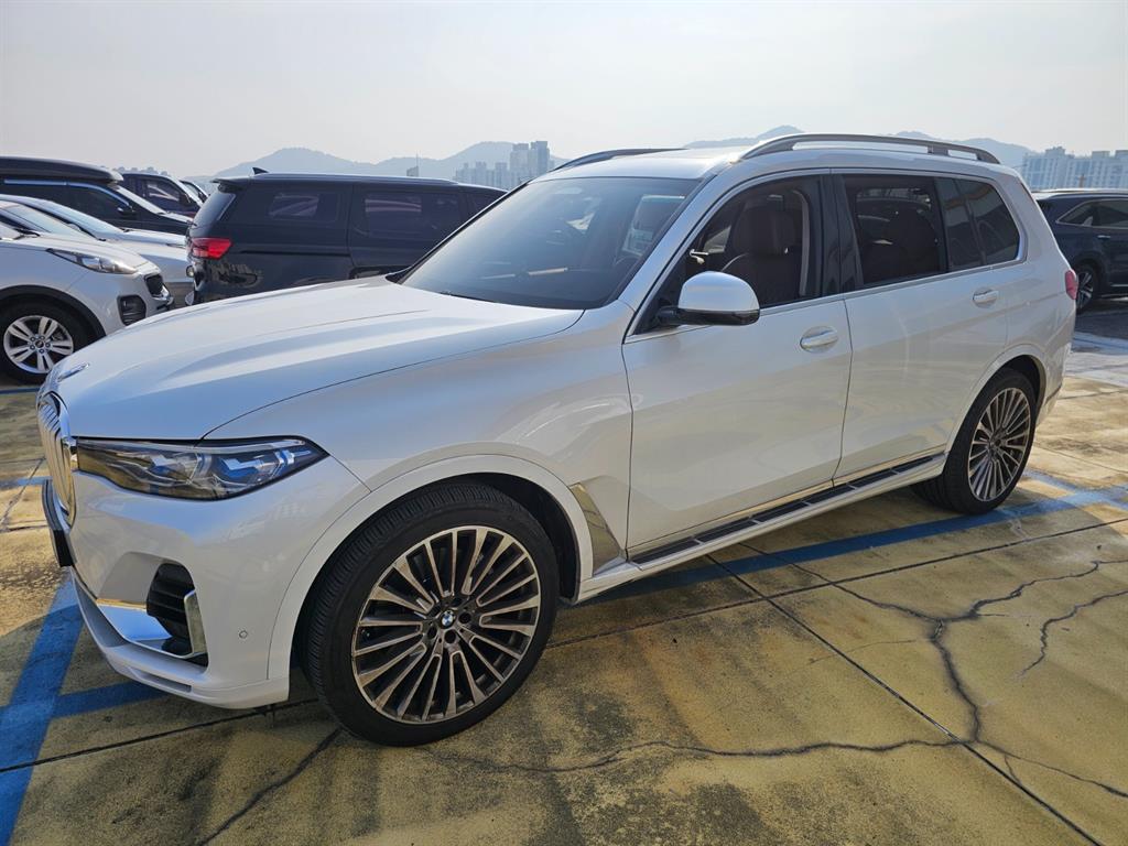 BMW X7 - Vista 2