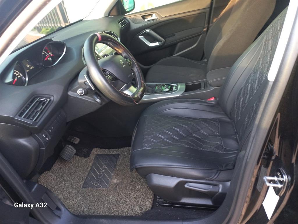 Peugeot 308 - Vista 7